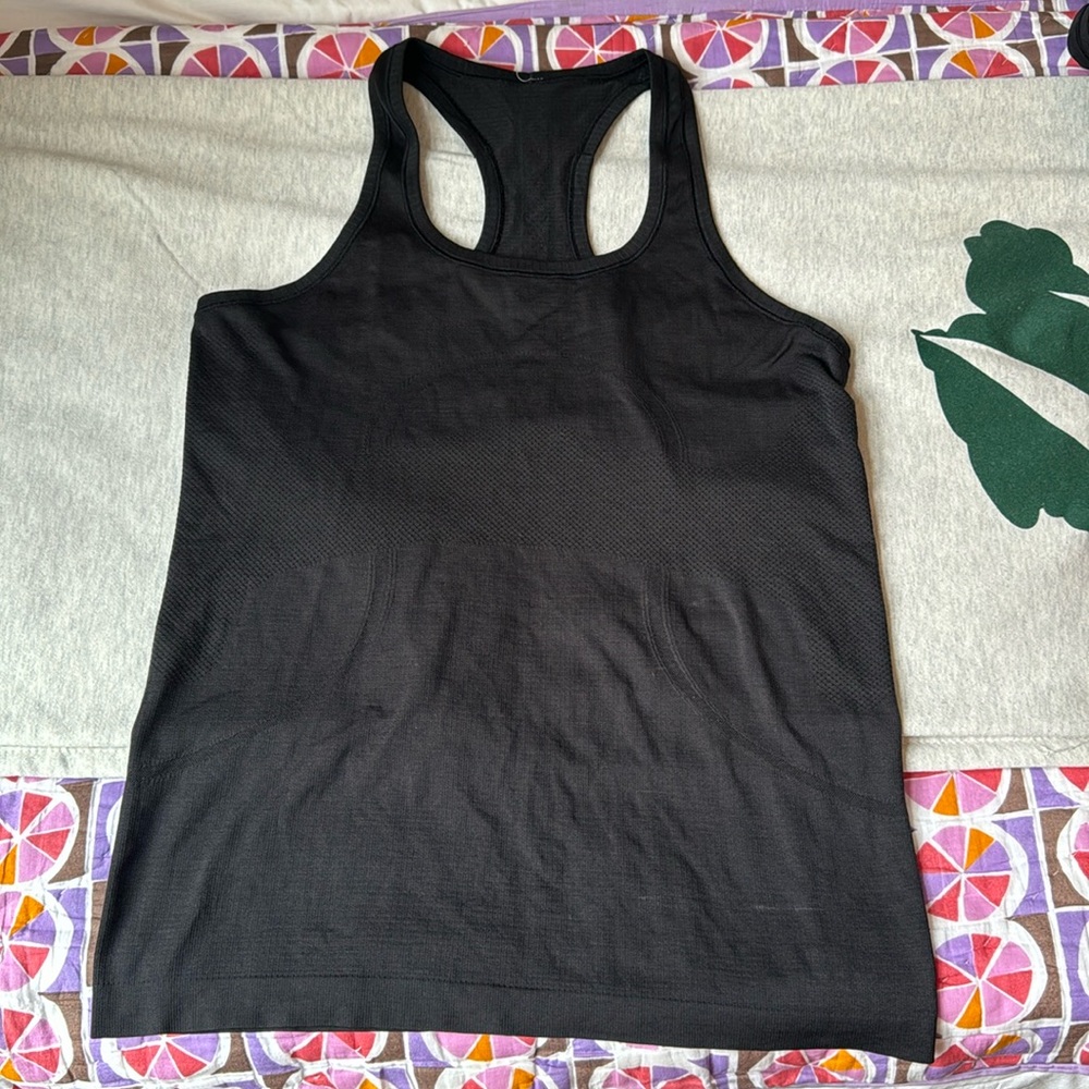 Lululemon Swiftly Tech Size 8